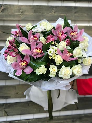 Букет цветов из: Розы и Хризантемы в Шумихе
