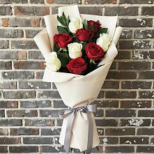 Букет цветов из:  Розы #REPLACE_PRED# Шумихе