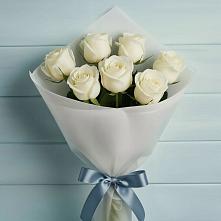 Букет 7 Белых роз Эдлесс Лав в Шумихе