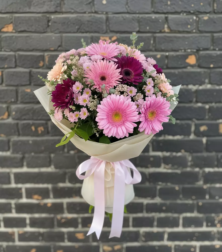 Букет цветов из: Герберы и Хризантемы в Шумихе