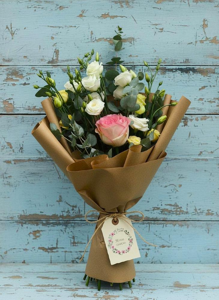 Букет цветов из: Розы и Лизиантусы в Шумихе