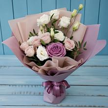 Букет цветов из:  Розы и Лизиантусы #REPLACE_PRED# Шумихе