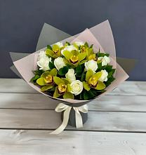 Букет цветов из:  Орхидеи и Розы в Шумихе