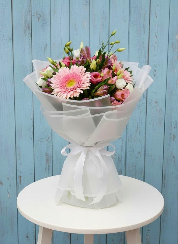 Букет цветов из: Герберы, Альстромерии и Лизиантусы в Шумихе