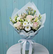 Букет цветов из:  Розы и Лизиантусы в Шумихе