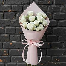 Букет цветов из:  Розы #REPLACE_PRED# Шумихе