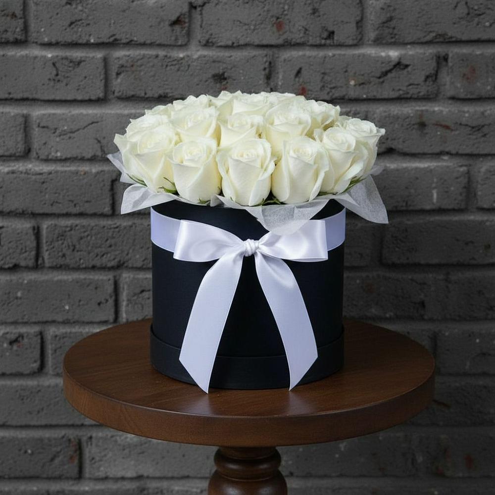 Цветочная композиция из Розы в шляпной коробке в Шумихе